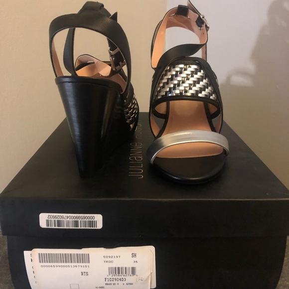 Julianne Hough Wedges Size 9 - Picture 2 of 2